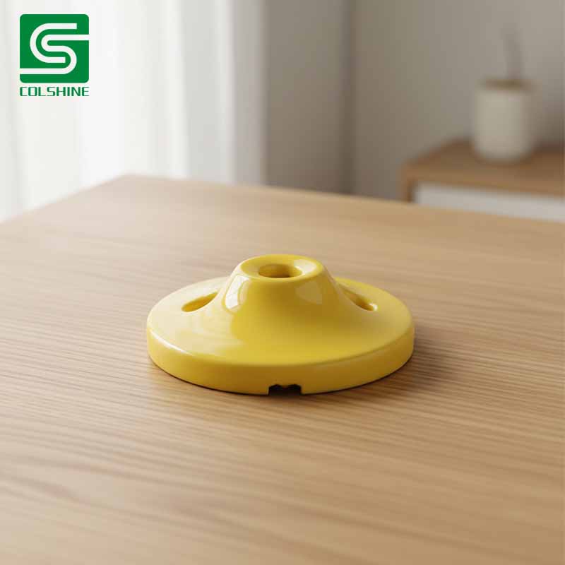 White Lamp Holder